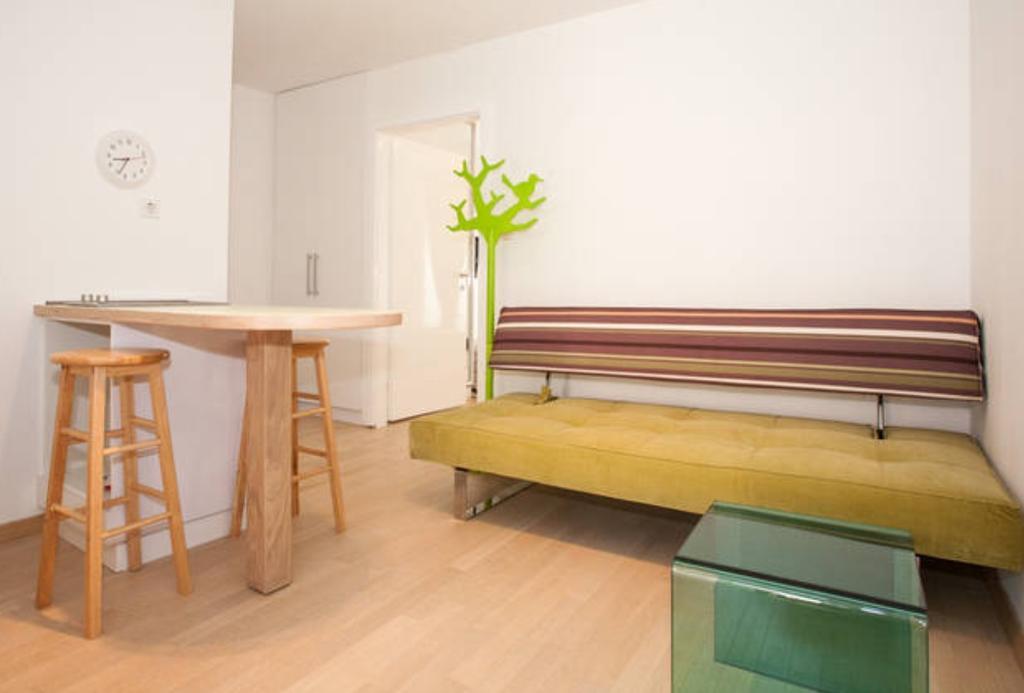 Apartment Kremenic *